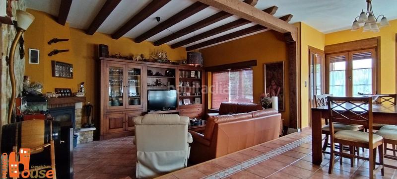 Foto 8073e121-fb76-458f-b6b9-c4fe8ab3f9a9. Chalet with heating in San Ildefonso