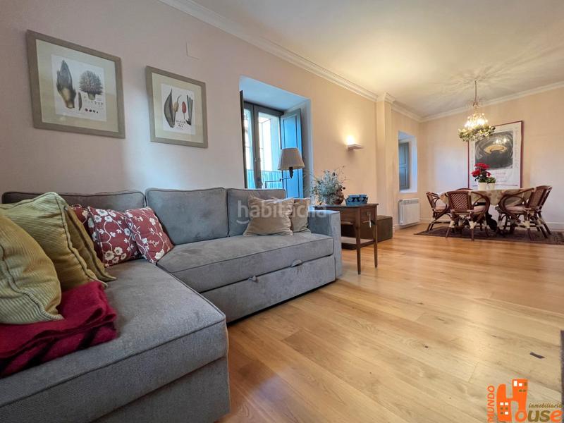 Foto 40dec646-b66a-49b3-af3e-a0c0139af927. Miete etagenwohnung mit kamin heizung in San Ildefonso