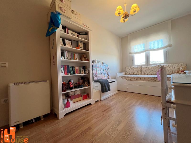 Foto b6a4b24f-9f2a-4421-866c-1fb8f7f267d3. Chalet mit kamin heizung parking in San Ildefonso