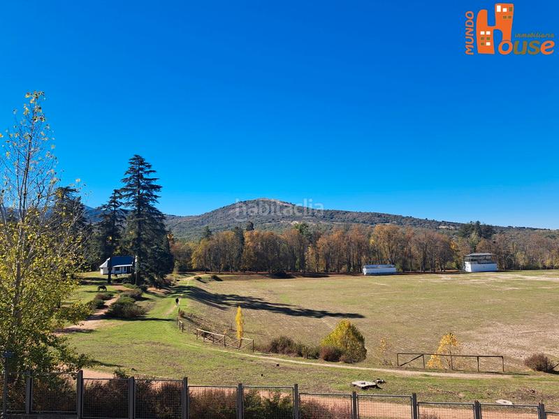 Foto b9f139c8-ff25-458f-9670-8d0f25cbd60a. Chalet mit kamin heizung parking in San Ildefonso