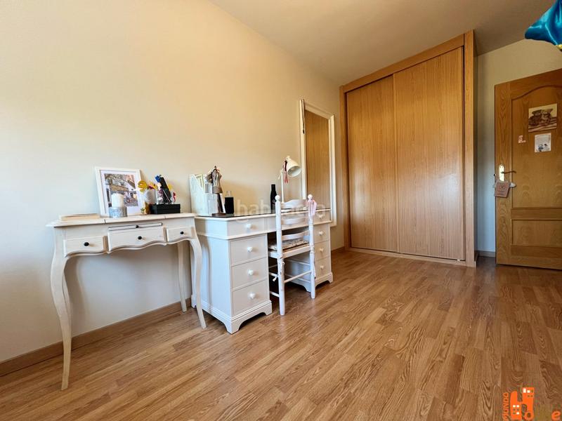 Foto d8d02d85-a078-480f-83b2-55cbea7a6849. Chalet mit kamin heizung parking in San Ildefonso