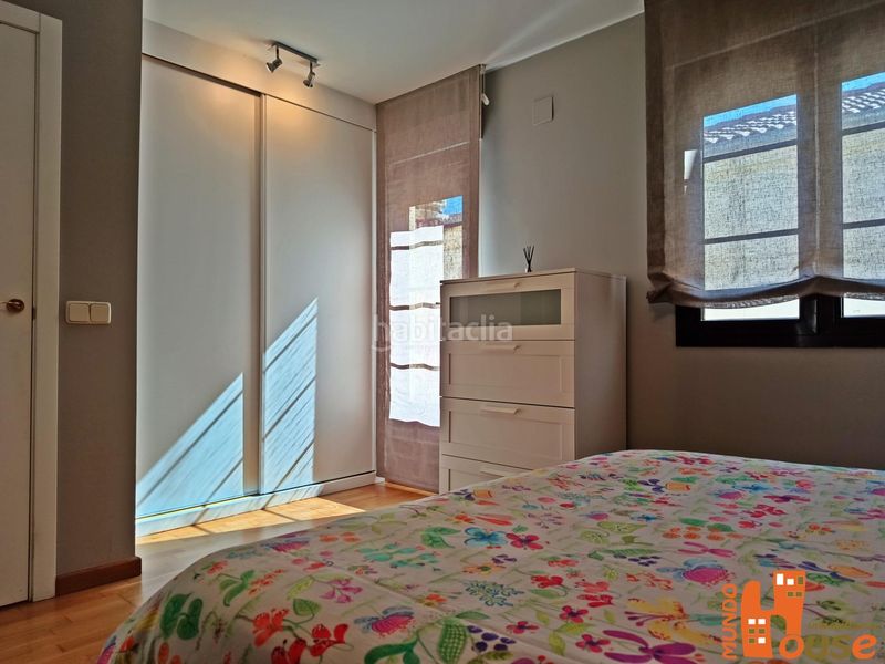 Foto 9aaa9f6f-be88-4936-8994-8f2ac04c0313. Duplex con riscaldamento in Centro Segovia