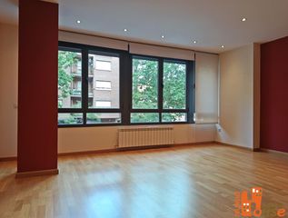 Appartamento  Calle de josé zorrilla. Piso 4 dormitorios en jose zorrilla