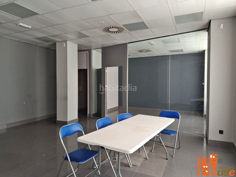 Foto e9704c6b-1abe-4e0d-afd5-cea547812350. Lloguer local comercial a San Ildefonso