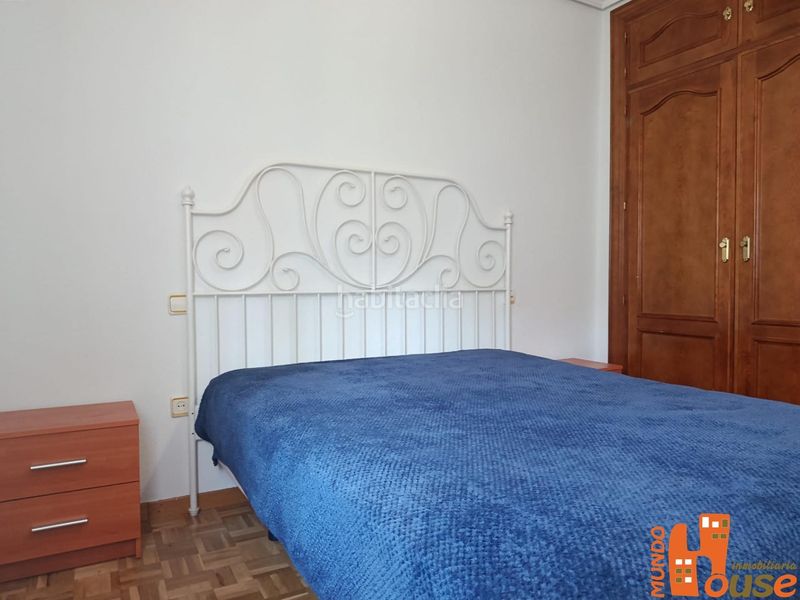 Foto 83b4f6cf-319c-4b17-b78c-df10ec199603. Location appartement dans San Ildefonso