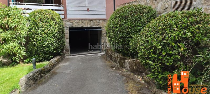 Foto 0f16e6ff-dbf8-4800-8764-60a91a38eb81. Pis amb xemeneia calefacció aparcament piscina a San Ildefonso