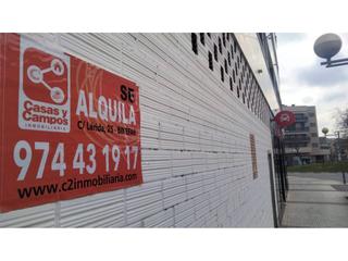 Lloguer Local Comercial  Plaza europa. Amplio local en centro de monzon