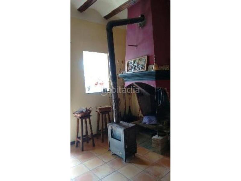 Foto 06f33a77-91ab-4991-8aec-289a80dbd330. Casa  en venta ! en Colungo