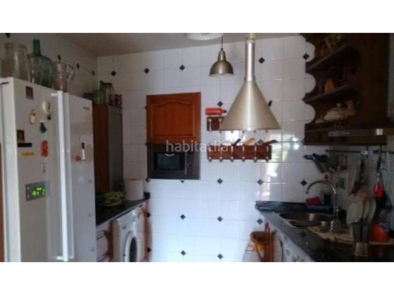 Foto 193be933-cb87-40c1-abd8-e1244c8a3c17. Casa  en venta ! en Colungo