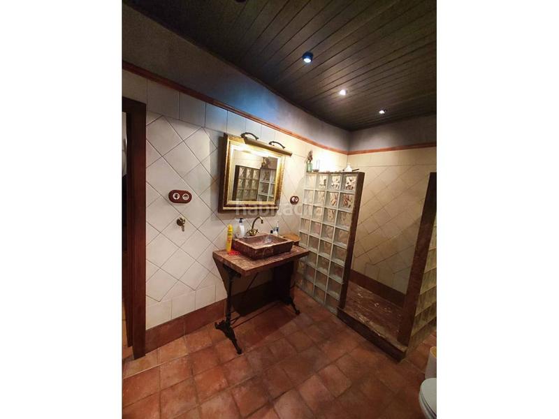 Foto 45ff71f2-1b21-40f4-9726-60ce31ef9610. Casa  en venta ! en Colungo