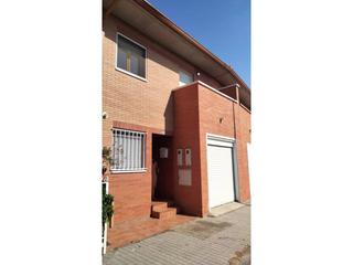 Casa adossada  Selgua. Estupenda casa unifamiliar en monzn
