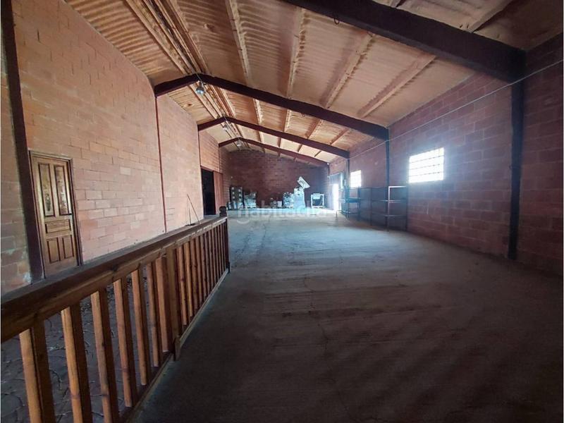 Foto bc3ad4b8-d61c-4a70-a858-b421d2bf0c39. Nave industrial venta de nave industrial en Estadilla
