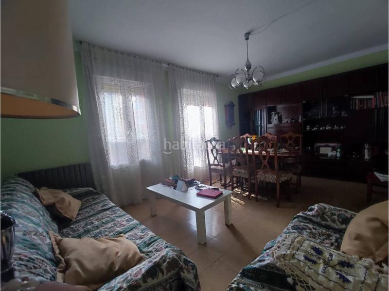 Foto 4ef19321-5a31-4d37-aaf6-b63df7c99330. Appartamento con riscaldamento parcheggio in Barbastro