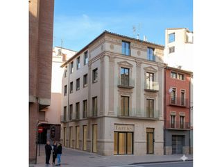 Etagenwohnung  Calle corona de aragón. Exclusivos pisos en el centro de barbastro