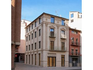 Flat  Calle corona de aragón. Exclusivos pisos en el centro de barbastro