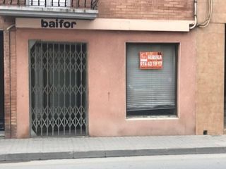 Miete Geschäftsraum  Calle lerida. Local comercial en alquiler en binéfar