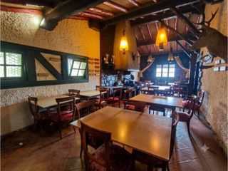 Business premise  Avenida cinca. Exclusiva oportunidad de inversión en el grado histórico restaur