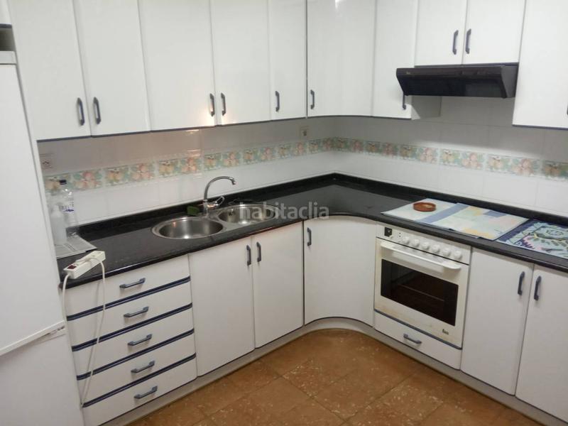 Foto d9e6b6e6-b97e-4bf8-b245-643b0237caea. Casa  y almacén en venta en Binéfar