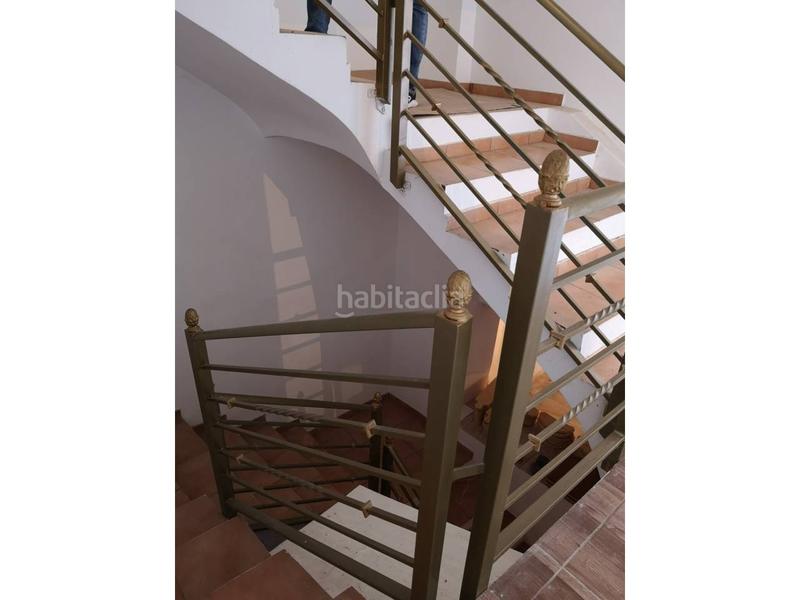 Foto f1abedc1-5c6f-47c1-90a7-a5fd85d200fa. Casa gran casa a la venta en Estadilla