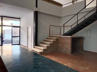 Miete Geschäftsraum in Tamarite de Litera. Impresionante local con un sinfín de posibilidades, situado junt
