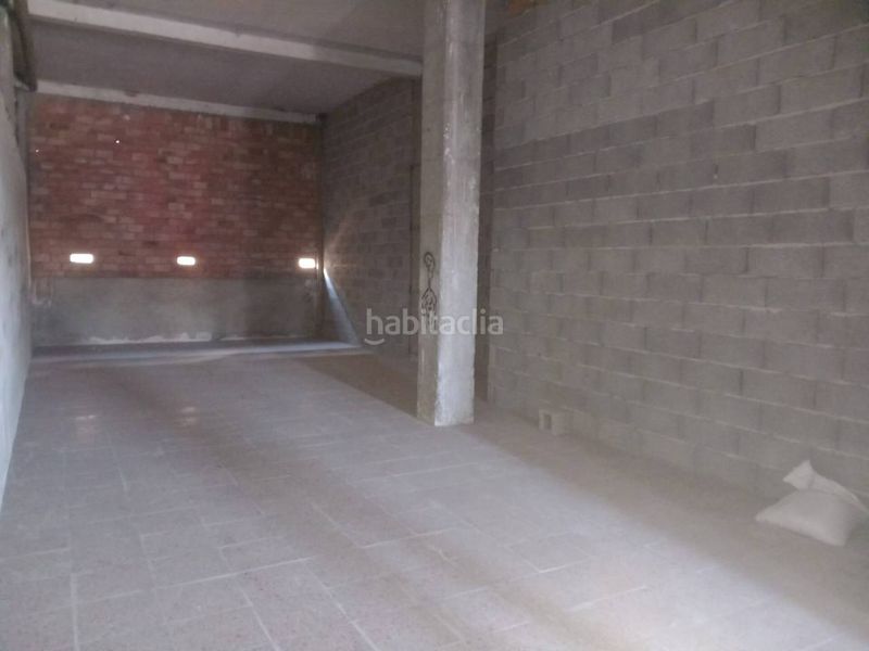 Foto af1a181f-1071-4057-8e57-7b0a5b473598. Local comercial a Monzón