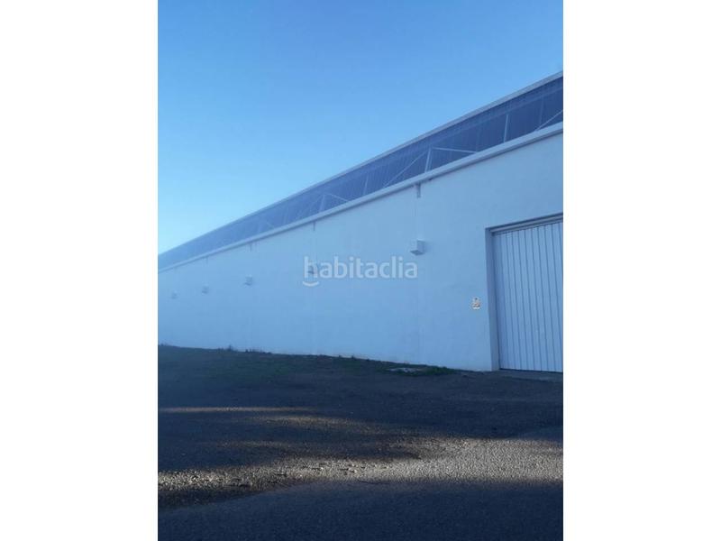 Foto cba58a11-dde7-4e83-88d4-ff28bd652d49. Alquiler nave industrial  en alquiler en Castejón del Puente