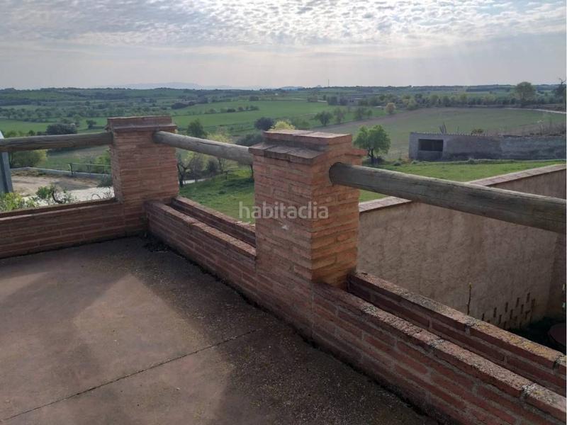 Foto 84d6be66-0fd7-49cf-ae44-4547a19d975b. Edifici a Lascellas - Ponzano