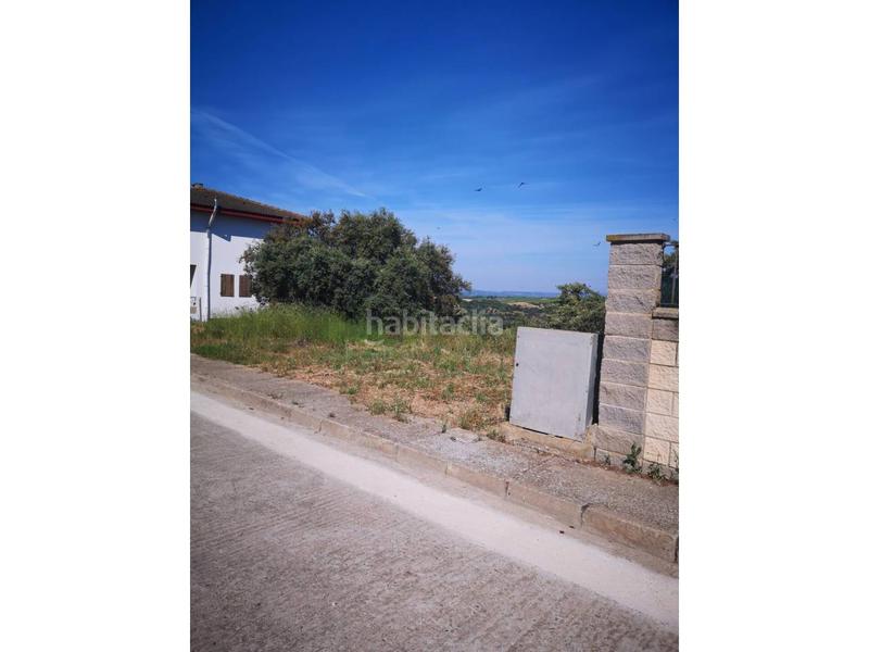 Foto f034e86d-2e12-410a-b8ed-575b3f0388ce. Terreny residencial a Barbastro
