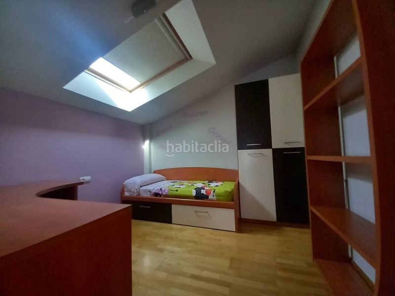 Foto b7e0f21d-ca6e-4364-8da8-c8c626f13182. Àtic amb calefacció aparcament a Binéfar