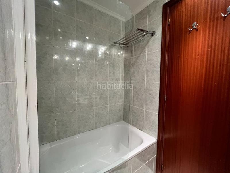 Foto 5f8585ff-6823-4b71-b15f-c3e34d989555. Piso en Egia Donostia - San Sebastián