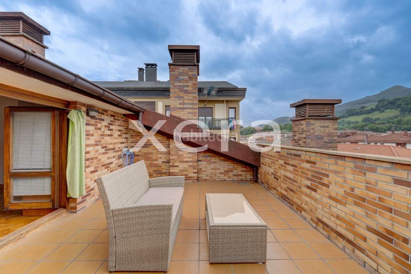 Foto aa0f2033-88da-4688-8dc8-1a626f33a1cb. Casa adossada amb calefacció a Urnieta