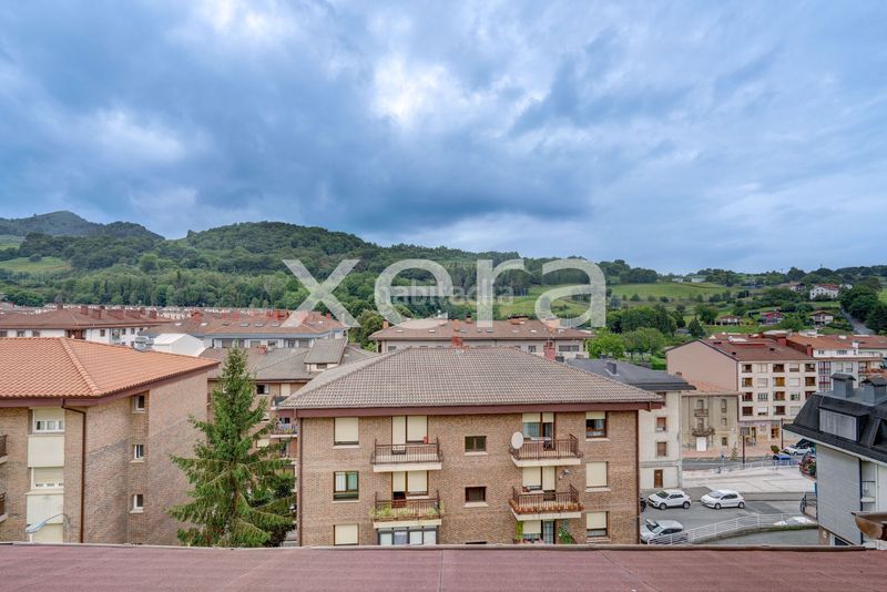 Foto b824ad2a-515a-4d70-9f56-555bb2271895. Casa adossada amb calefacció a Urnieta