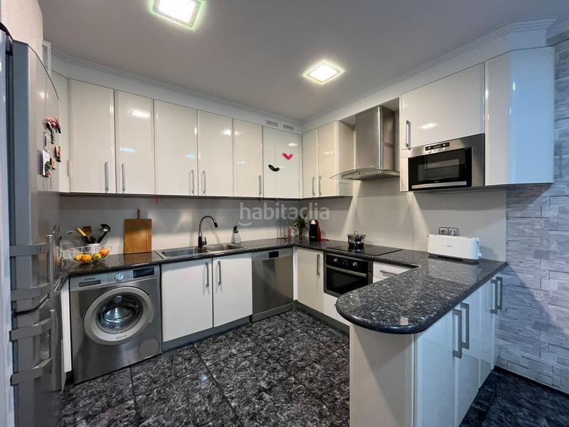 Foto c610e0fa-2b0f-4047-81a5-4a0f8a0f46b2. Casa adossada amb calefacció a Urnieta