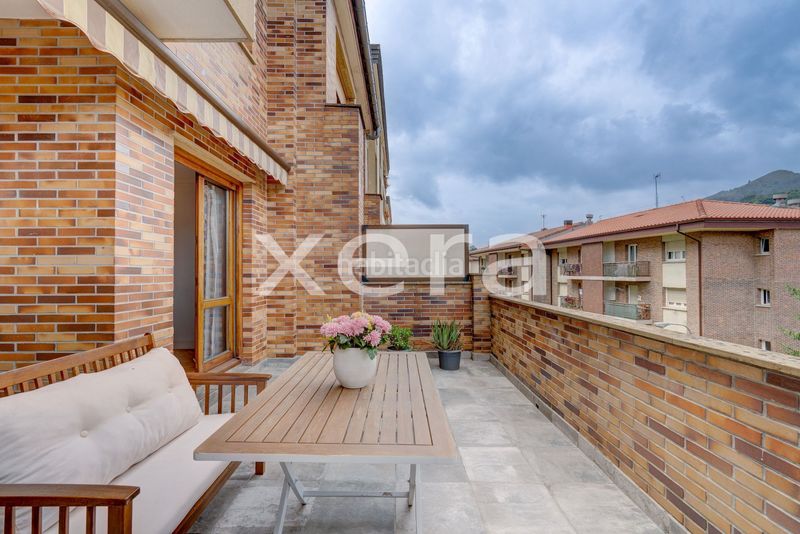 Foto cfef2377-7026-46e3-98c5-c1c7b14ce021. Casa adossada amb calefacció a Urnieta
