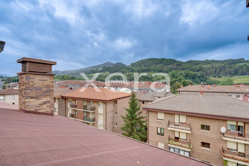 Foto e2fc06b7-9ab2-40b2-9ee5-7d85589e0ff3. Casa adossada amb calefacció a Urnieta