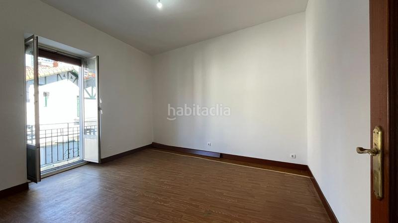 Foto 00c8d4eb-0a66-4d1b-9f0f-6cae73e46ebb. Piso en Antiguo Donostia - San Sebastián