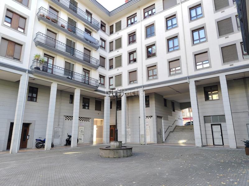 Foto b54aa399-60fd-4dda-884a-3fbd2e39f489. Local comercial en Urnieta