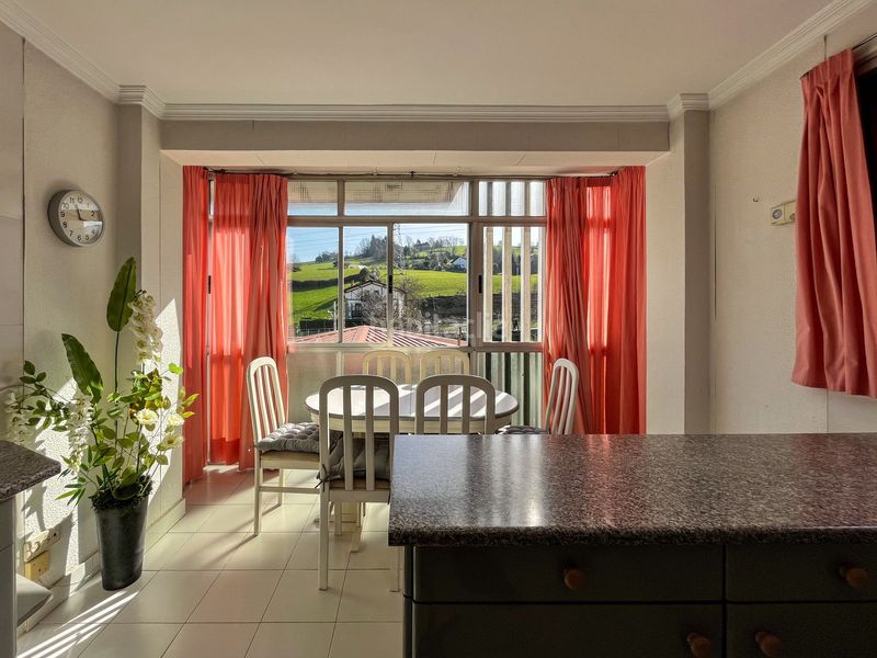 Foto 1770d22b-b720-45c3-8d22-84c41faf3bc1. Piso en Urnieta