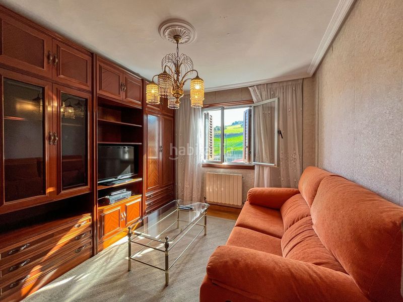 Foto 9bf43321-a42c-4fb1-a130-f6bc25ea590b. Piso en Urnieta