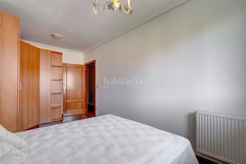 Foto 1919e0be-67f7-4b0d-8968-f25fd3c139a0. Pis amb calefacció a Urnieta