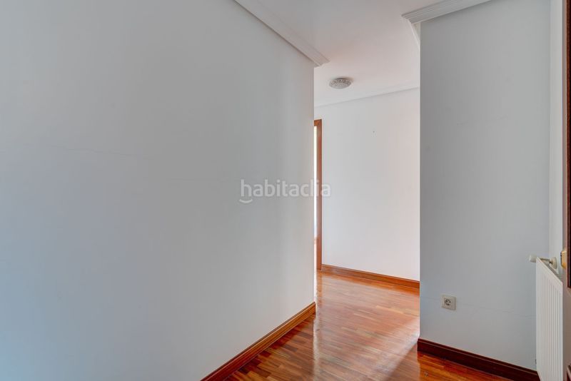 Foto ceae3aac-c416-463b-9261-dab5210e08e1. Pis amb calefacció a Urnieta