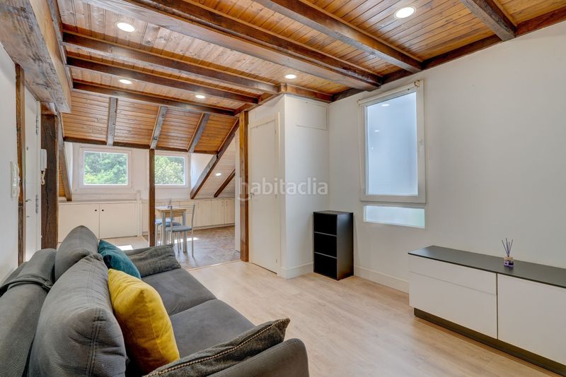 Foto eba0f41f-78d3-417f-8dc1-66225c2b00f9. Àtic amb calefacció a Iztieta - Olibet Errenteria