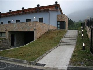 Lloguer Estudi a Barrio jaitzubia 254. Estudio con trastero y dos rayas de parking. ideal parejas, solt
