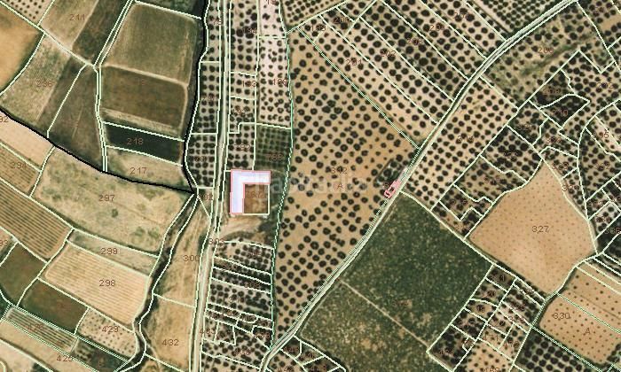 Foto 19844112-32e4-40e9-a195-5e4b22dbfdc6. Masia amb aparcament a Barillas