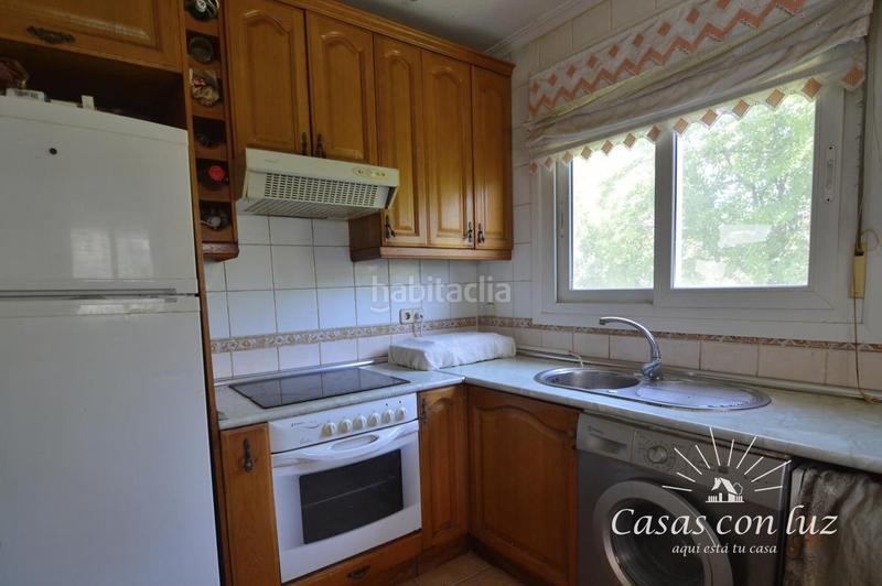 Foto 1ee7392d-e2e5-43a4-9923-fa56cd170214. Masía finca rústica en urbanización los cipreses en Zaragoza