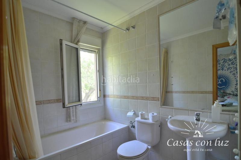 Foto ca175251-7a52-4dd2-8f79-c47db576f009. Masía finca rústica en urbanización los cipreses en Zaragoza