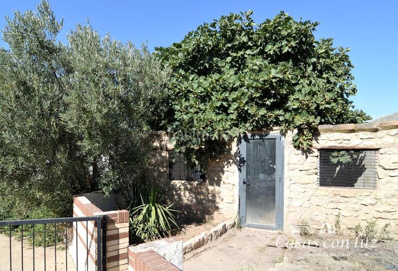 Foto 1c27b6c9-b7cf-411e-ad01-1a0a5bb450bf. Casa amb calefacció piscina a Garrapinillos Zaragoza