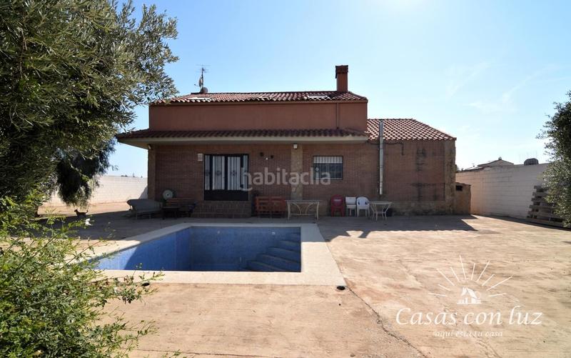 Foto 584cf984-5bb9-4c3c-84af-704a81b006bf. Casa amb calefacció piscina a Garrapinillos Zaragoza