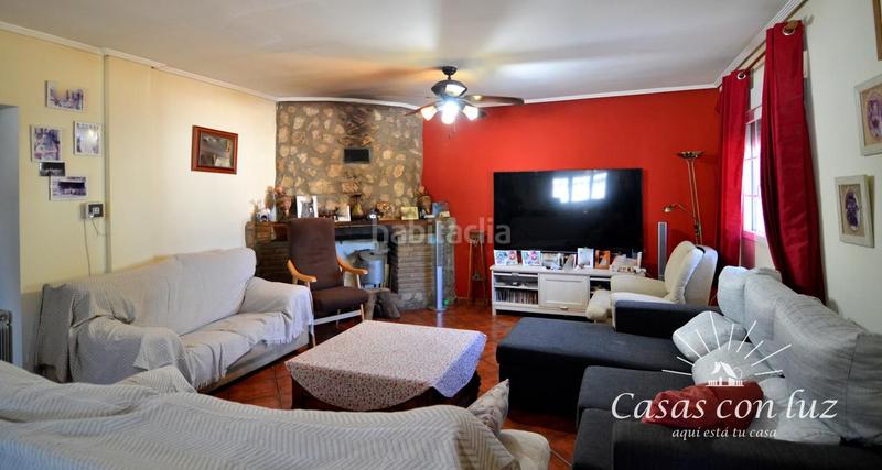 Foto f74bb7ff-0168-474c-b761-d19cf29da422. Casa amb calefacció piscina a Garrapinillos Zaragoza