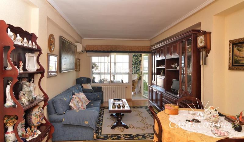 Foto 13c8ba2a-f6cb-4ec1-9a28-372e3d0136d4. Appartamento con riscaldamento parcheggio in Parque Palomar - Bombarda Zaragoza